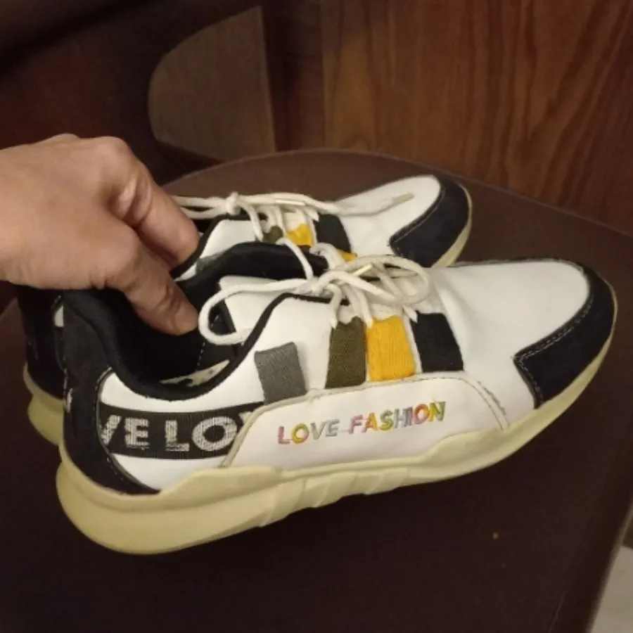 کفش دخترانه خارجی