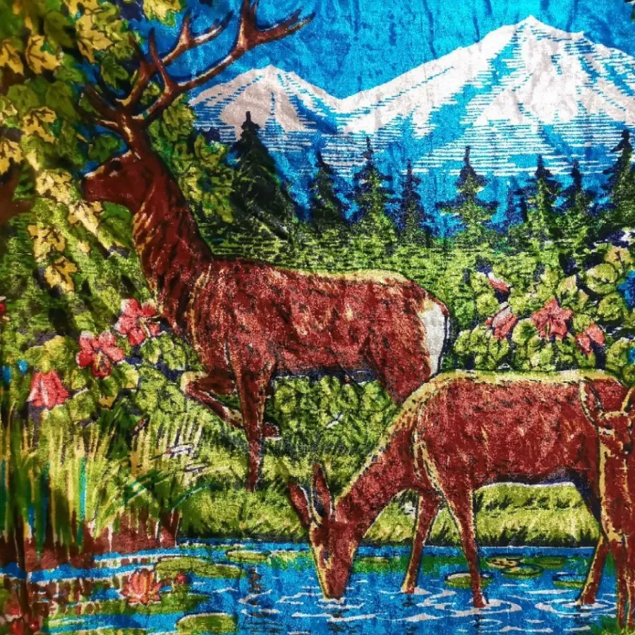 رومیزی مخمل آنتیک