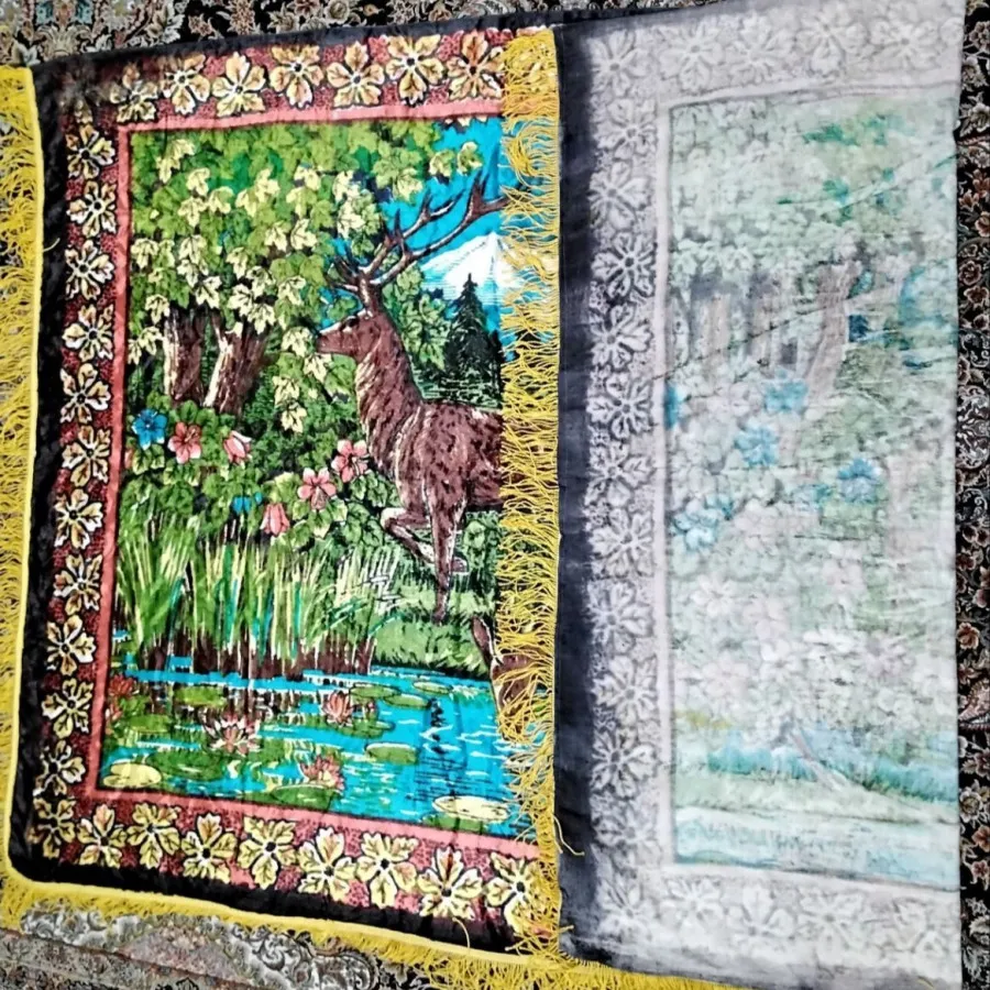 رومیزی مخمل آنتیک