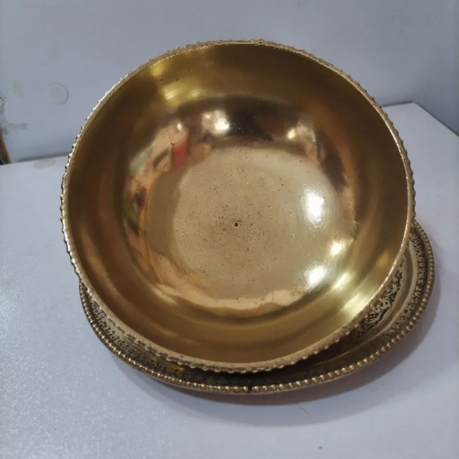 کاسه و بشقاب برنجی آنتیک