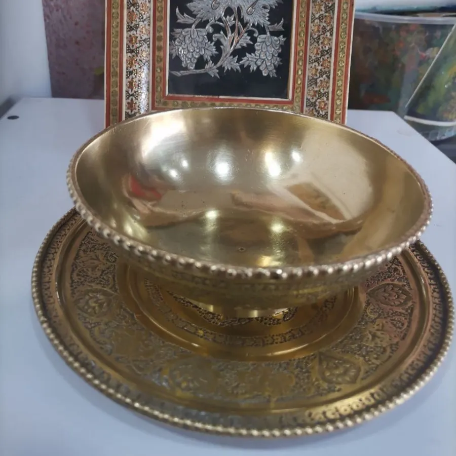 کاسه و بشقاب برنجی آنتیک