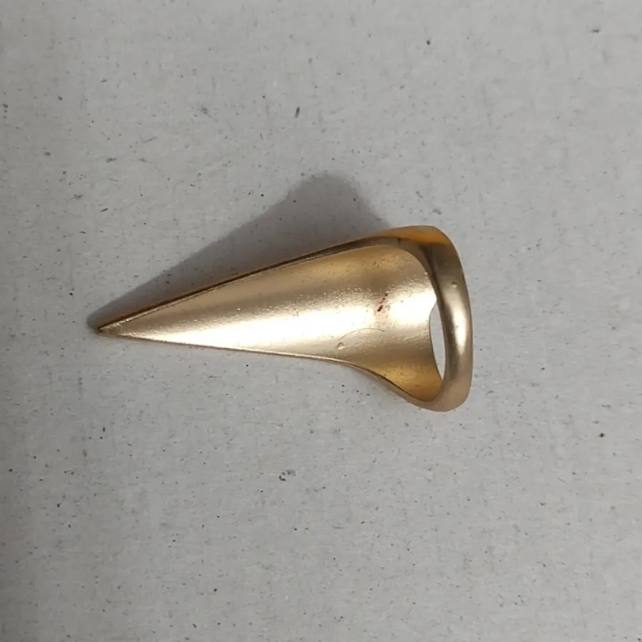 انگشتر نگین درشت خاص