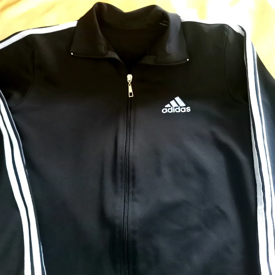 لباس آدیداس