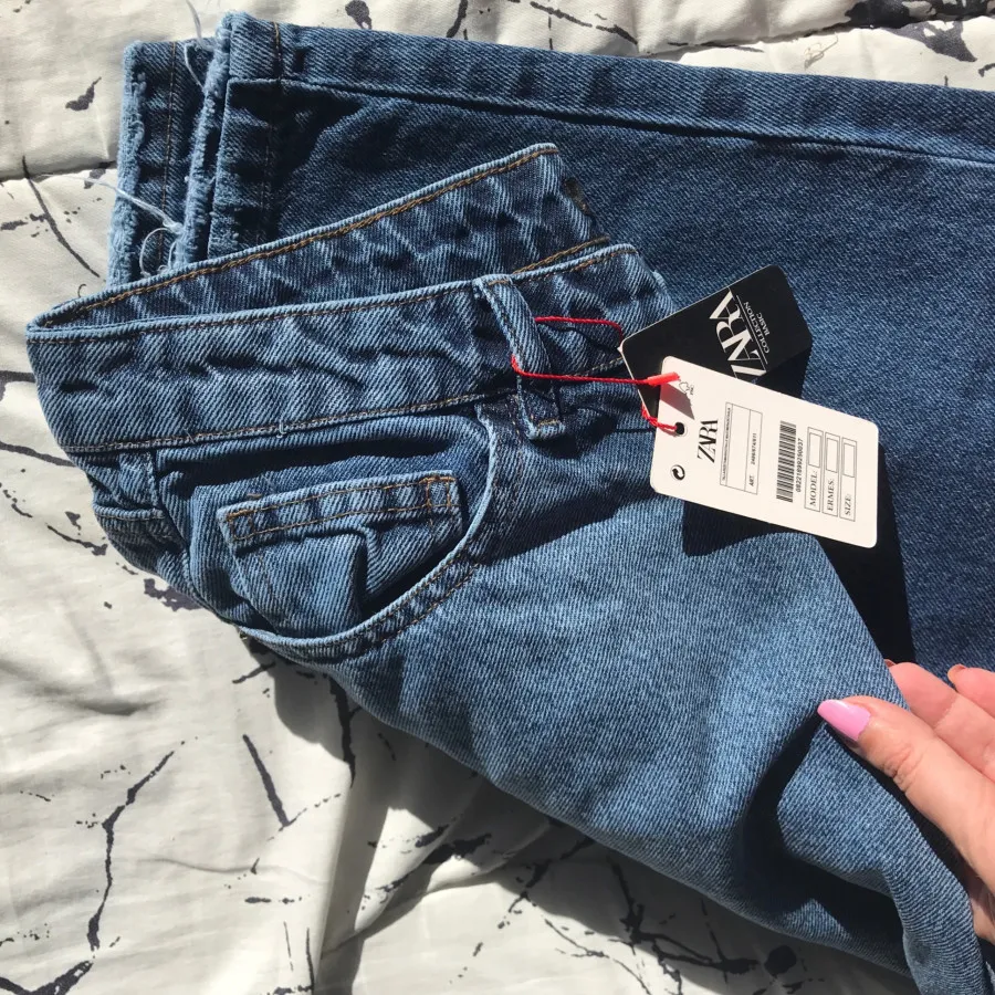 شلوار جین بالون