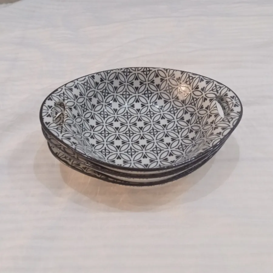 کاسه دسته دار