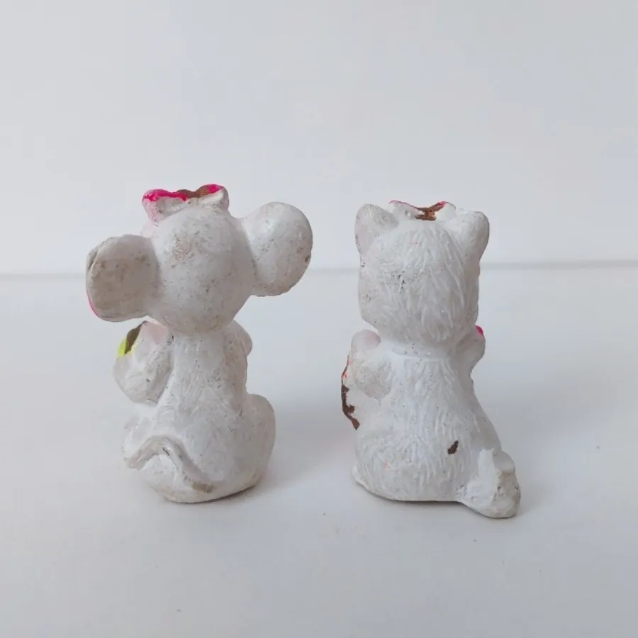 مجسمه موش و گربه قدیمی