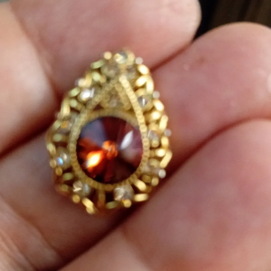 گوشواره طلایی نگیندار