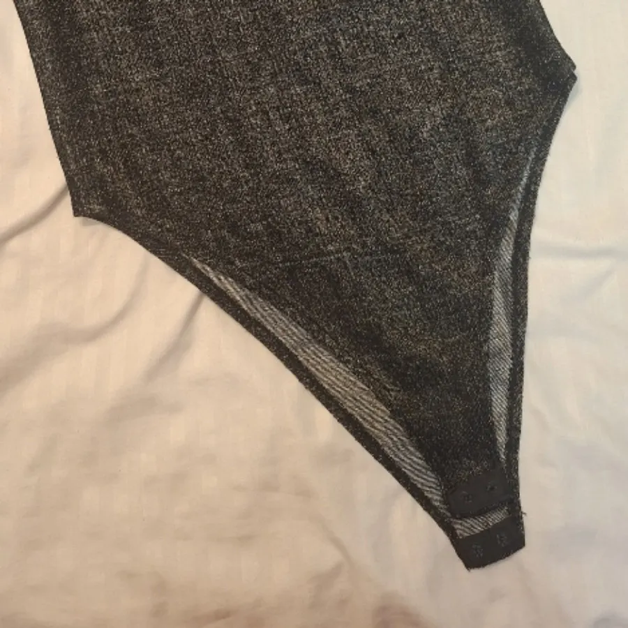 بادی لمه رومی فاق دکمه ای