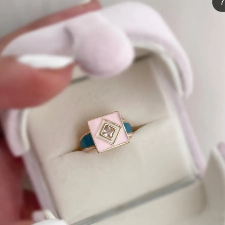 انگشتر رنگ ثابت طرح سنتی