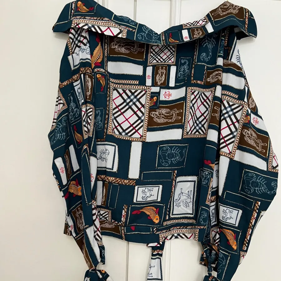 شومیز کرپ یقه قایقی