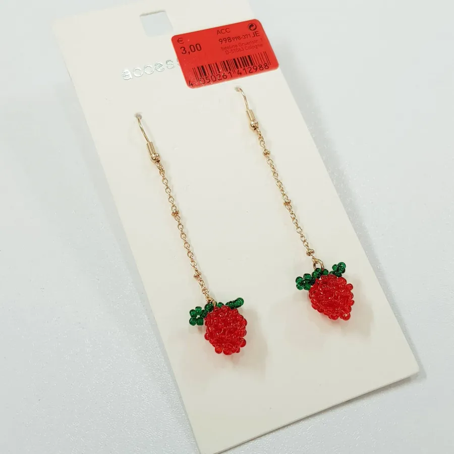 گوشواره آویز توت فرنگی