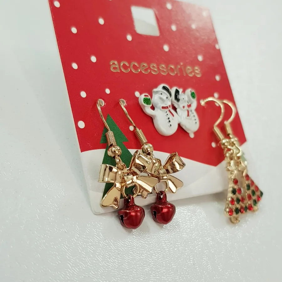 پک گوشواره طلایی کریسمسی