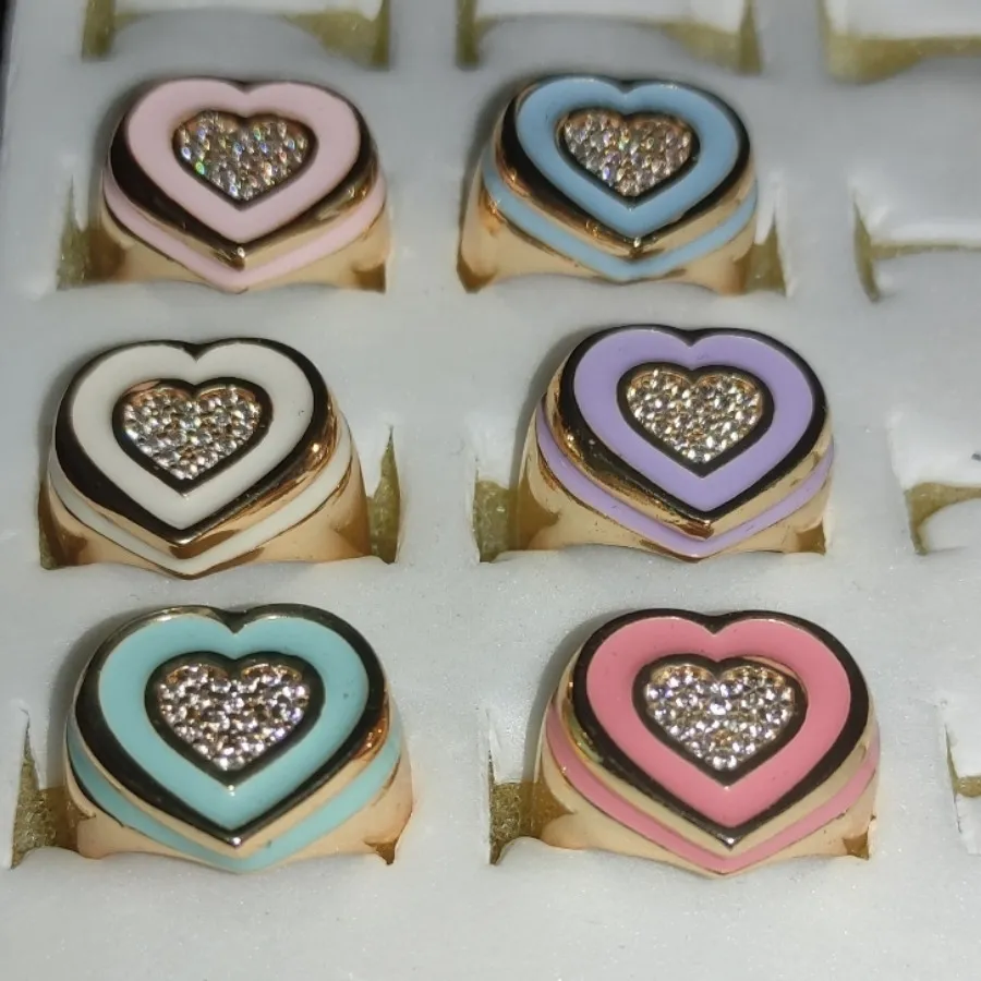 انگشتر پرنگین میناکاری