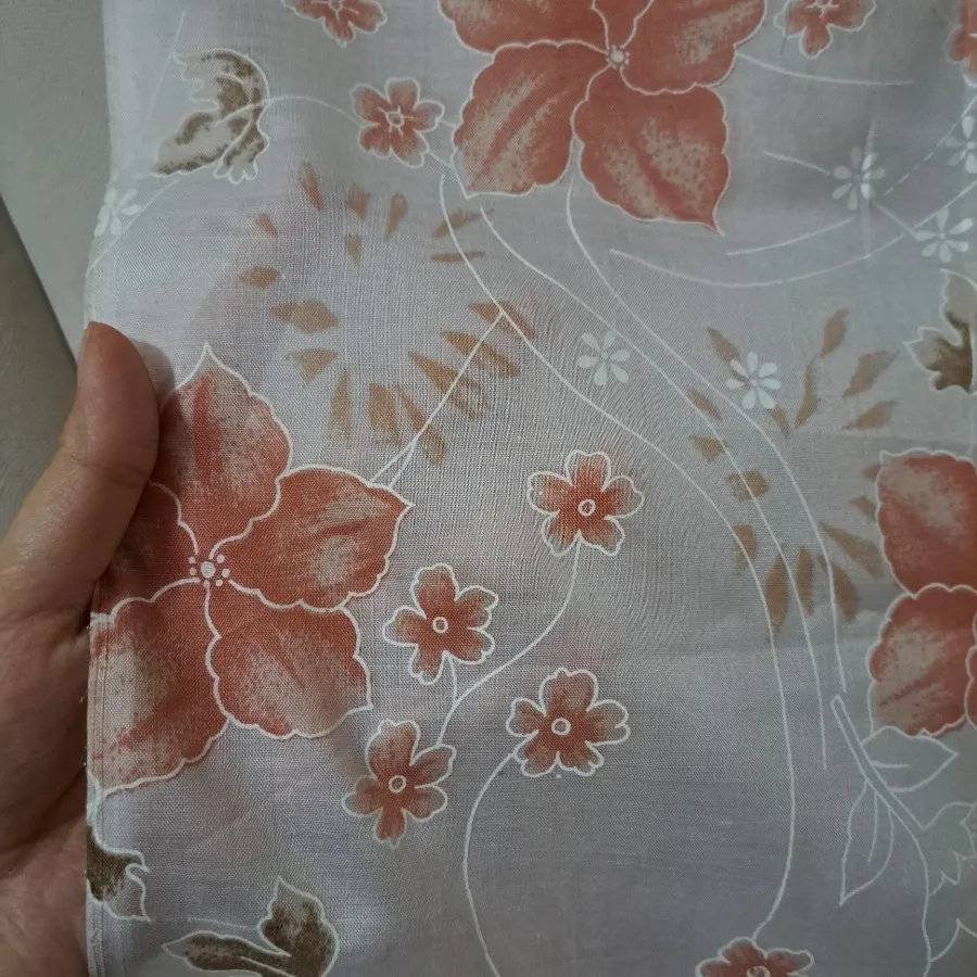 پارچه چادر رنگی