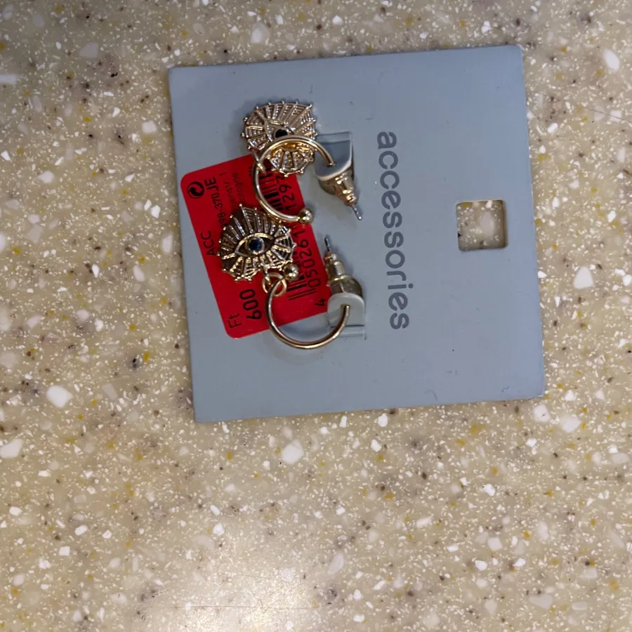 گوشواره 6جفت تو عکسا