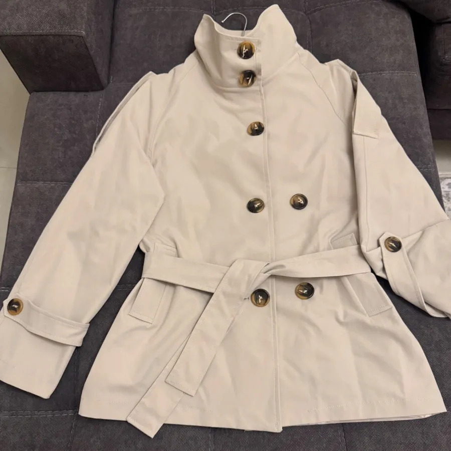 ترنج کت بارونی برشکا