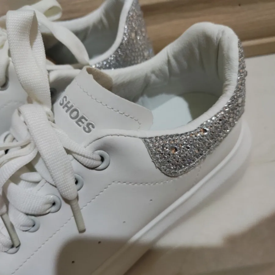 ونس مک کویین نگین دار