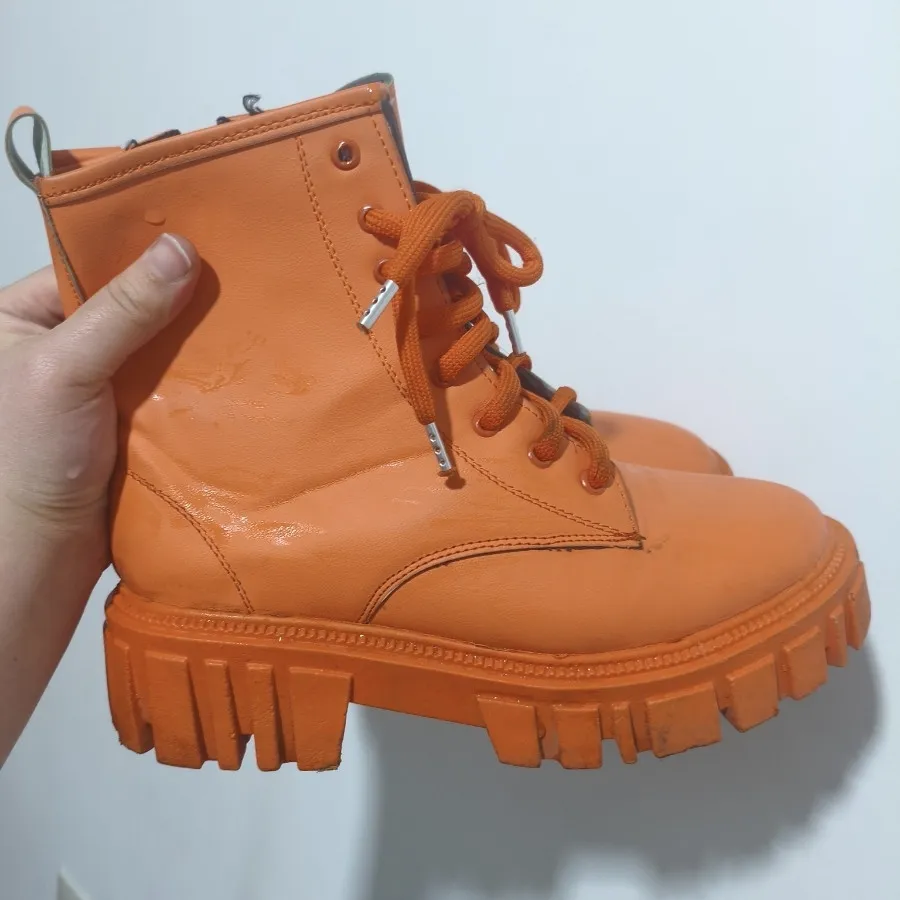 نیم بوت سایز 38 نارنجی