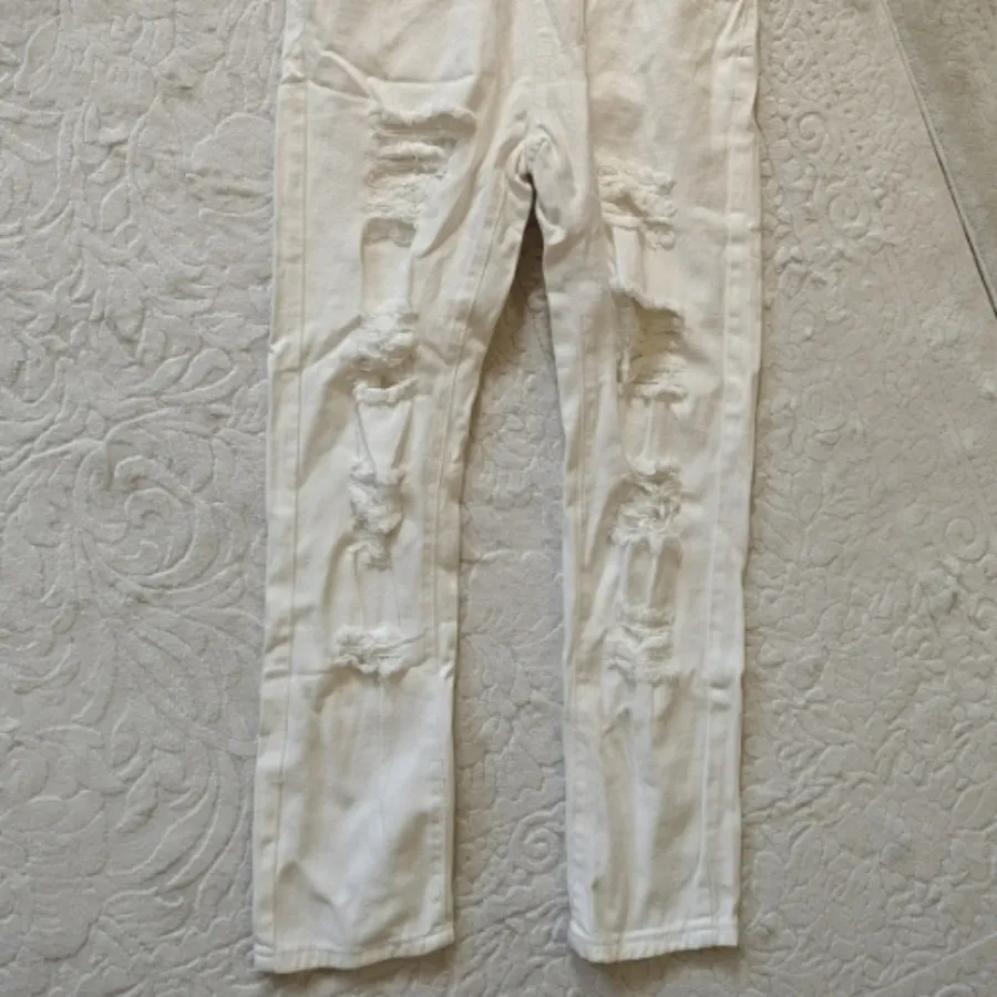 شلوار جین سفید زاپ دار