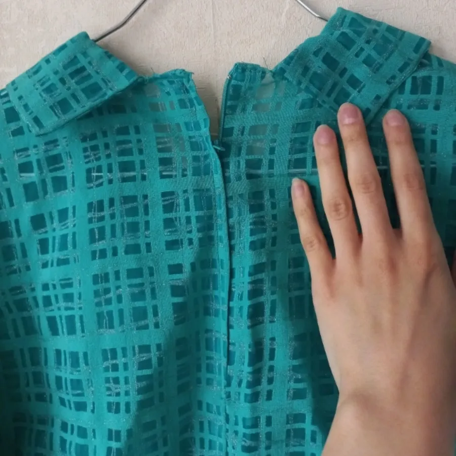 شومیز فیروزهای