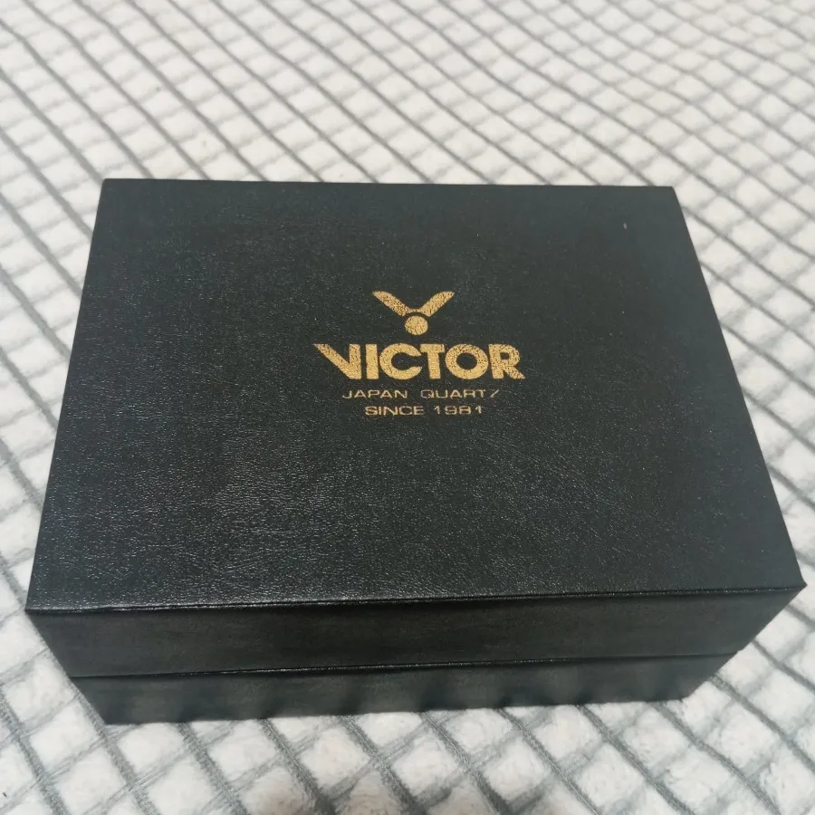 ساعت زنانه ویکتور