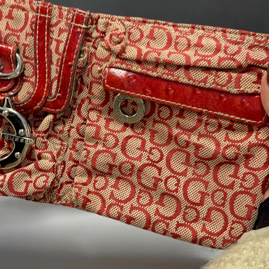 کیف کمری شیک guess