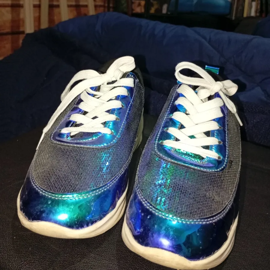 وست و کتونی