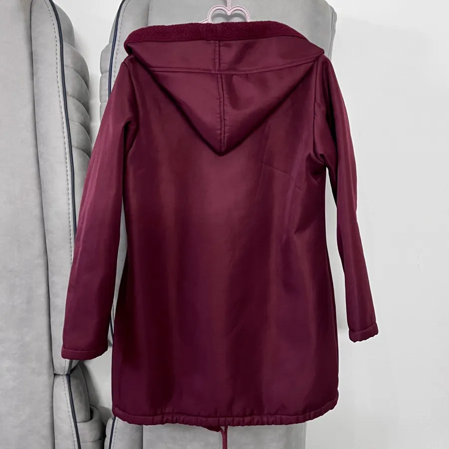 پالتو زرشکی