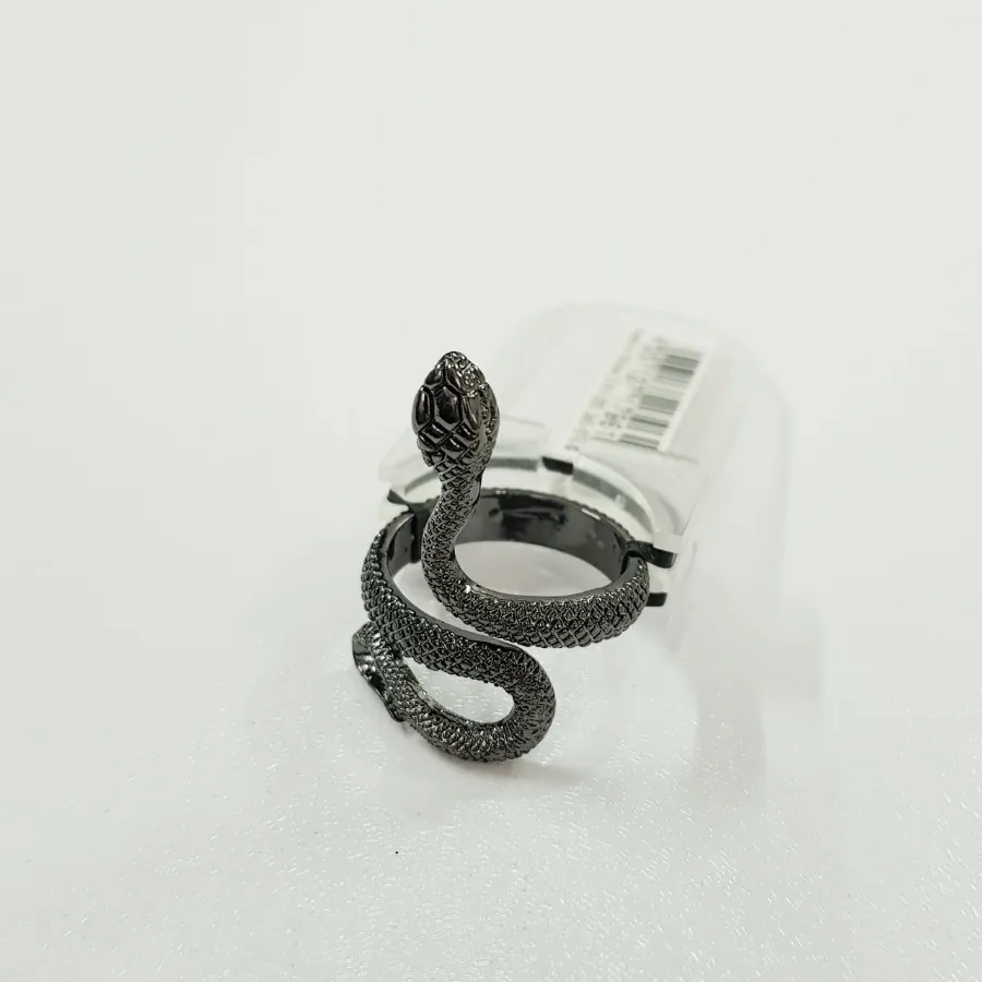 انگشتر طرح مار مشکی