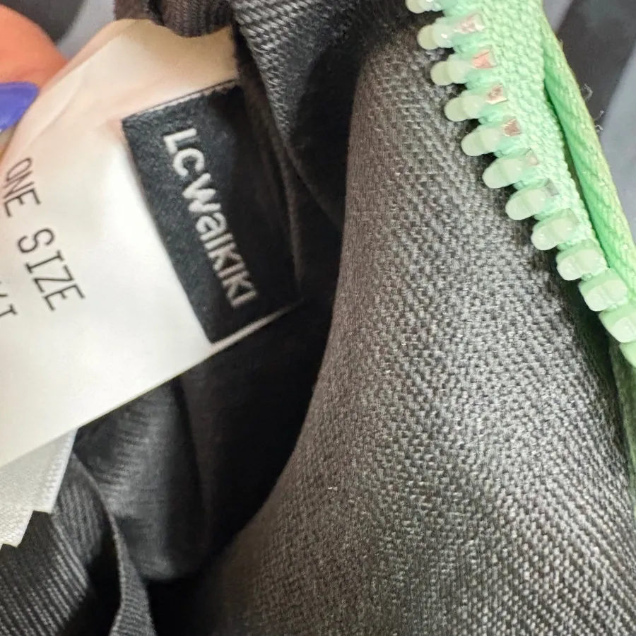 کیف زیبا و ظریف برند السی