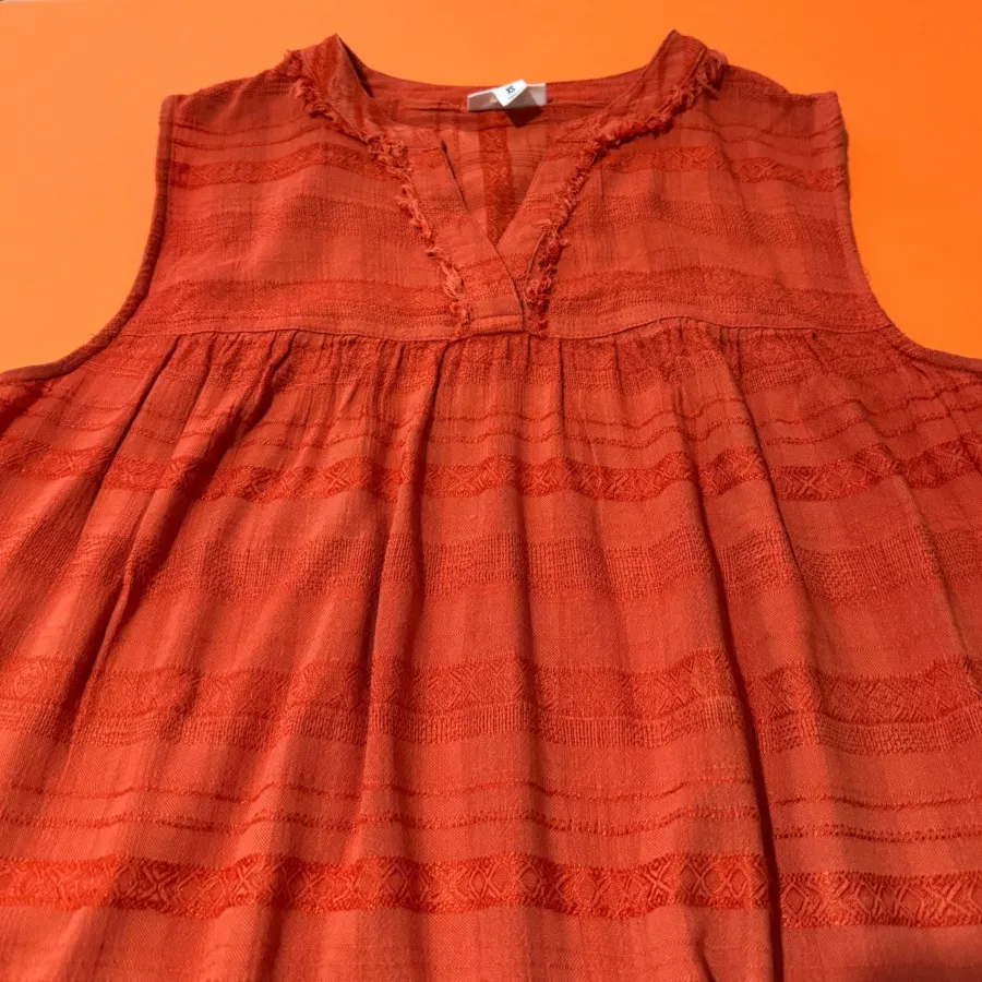 تاپ هندی آجری ana