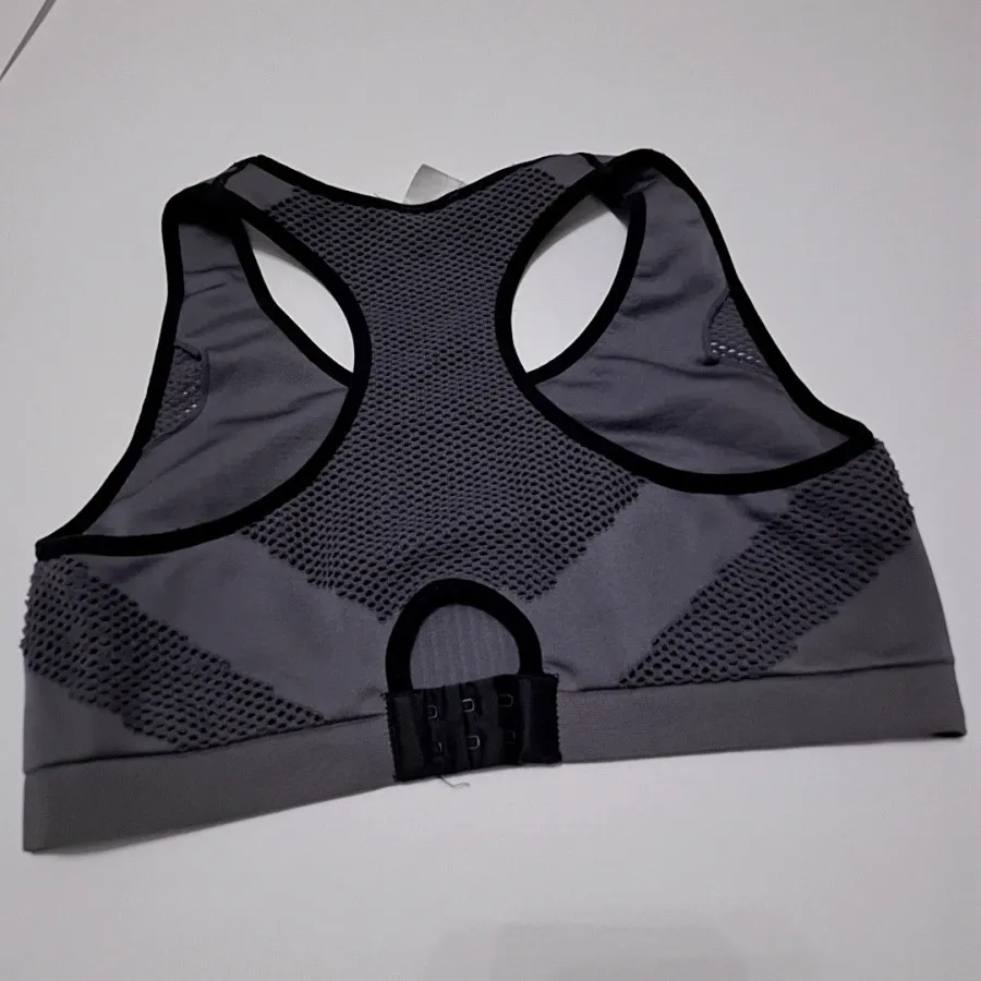 نیم تنه ورزشی خارجی