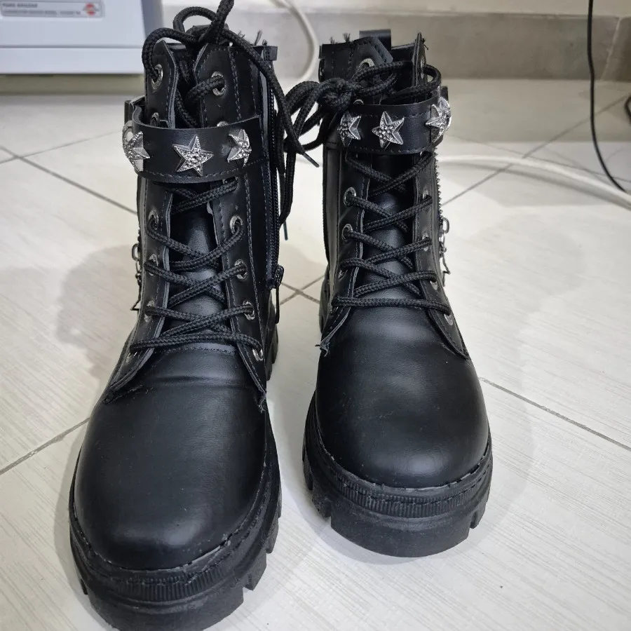 نیم بوت اسپرت