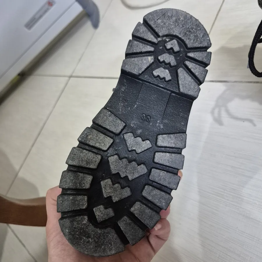 نیم بوت اسپرت