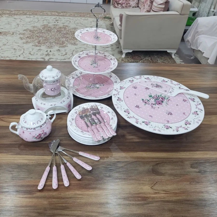 سرویس آنجل صورتی