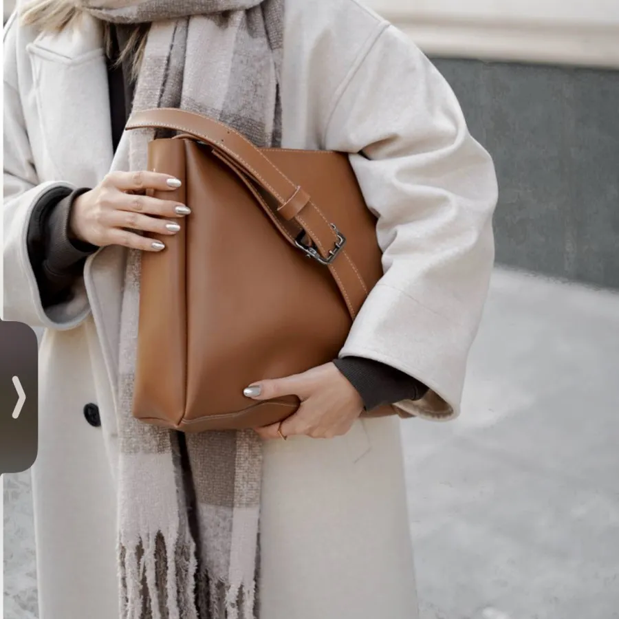 کیف متوسط بزرگ دانشجویی