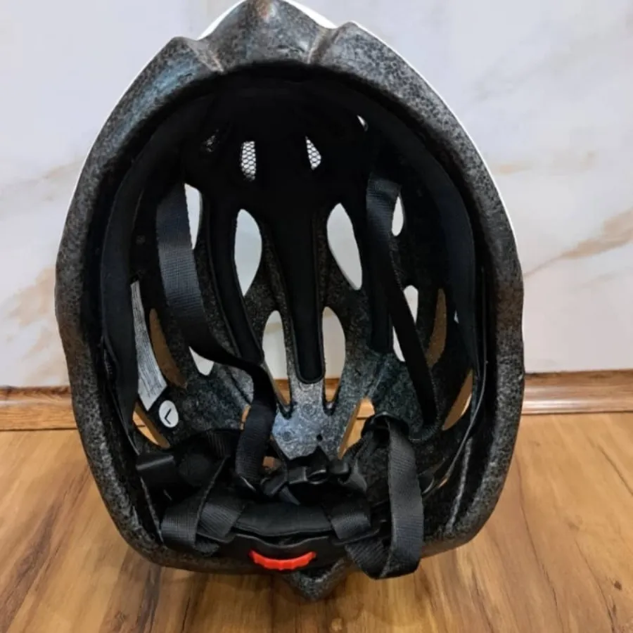 کلاه دوچرخه سواری