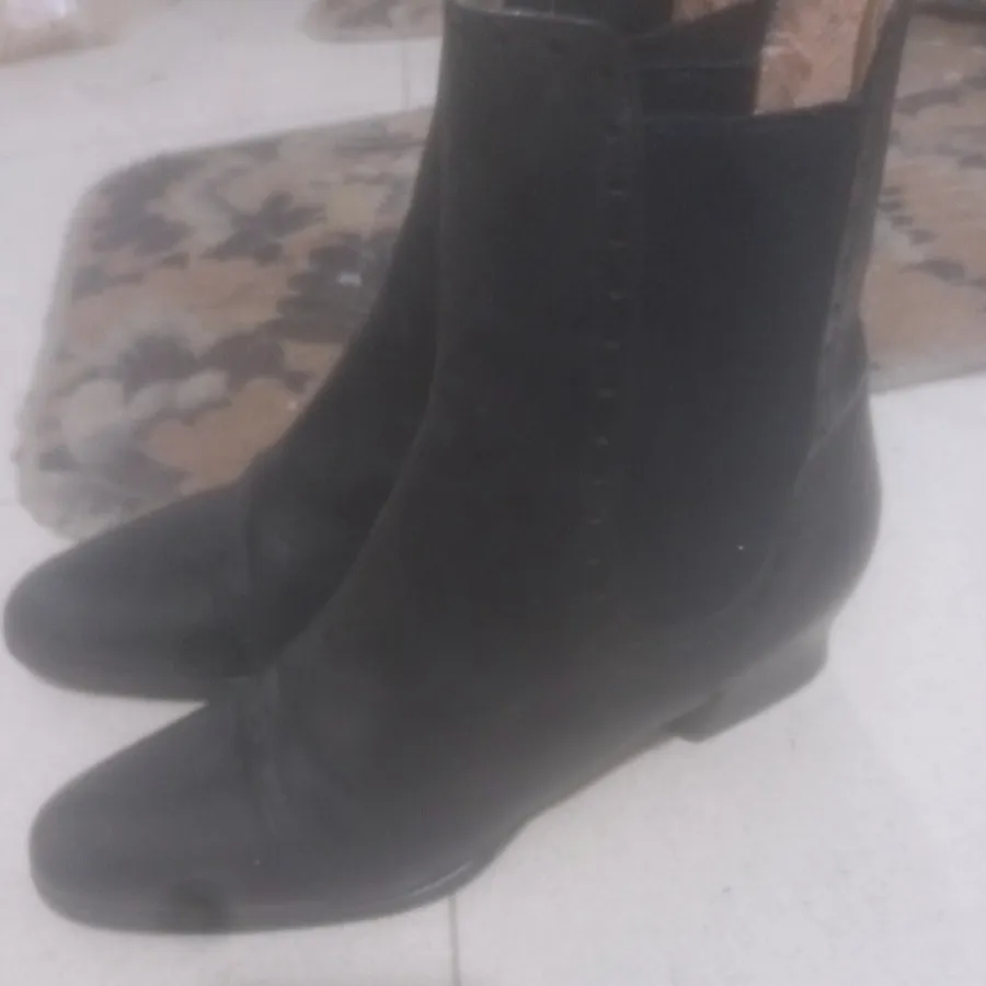 بوت چرم زنانه