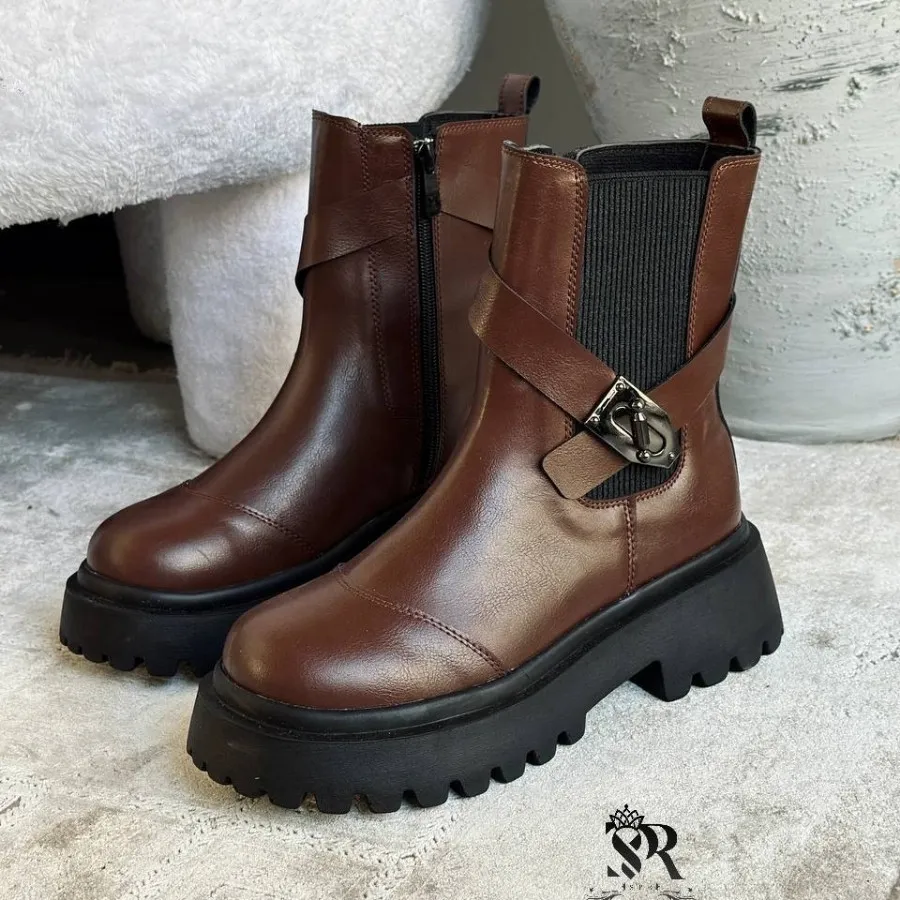 بوت اسپرت قهوه ای سوخته