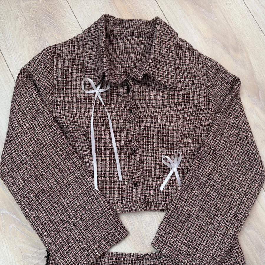 کراپ کت و دامن