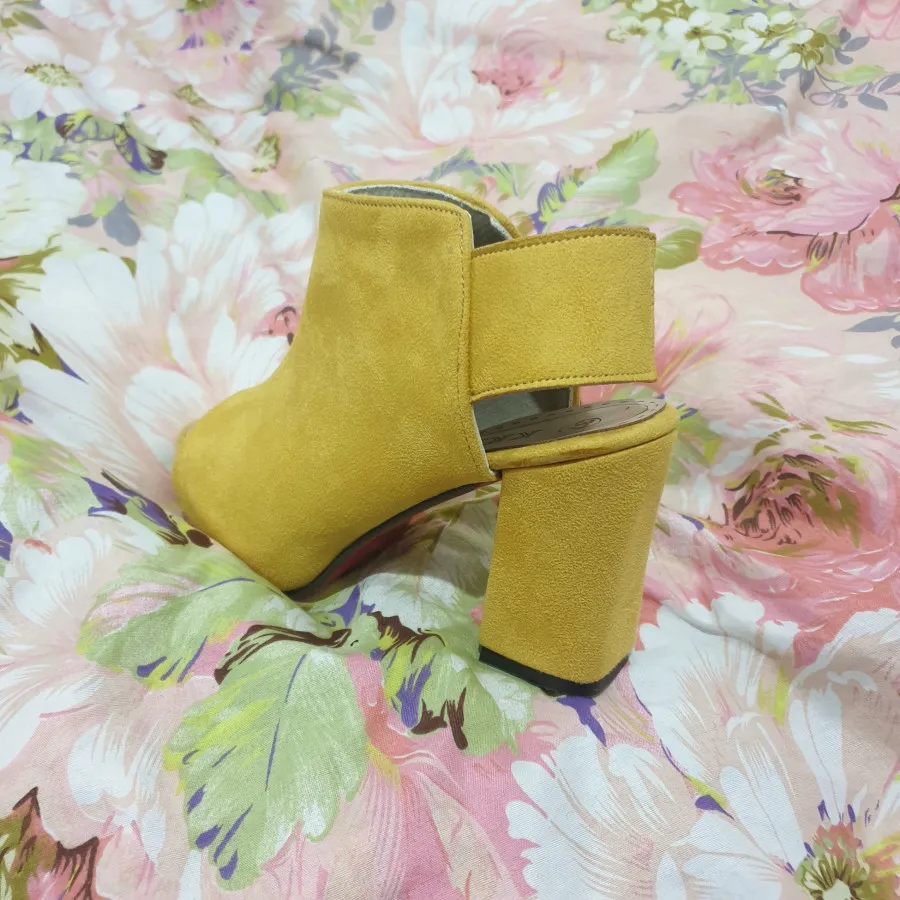 کفش زرد شیک