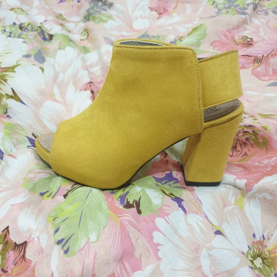 کفش زرد شیک