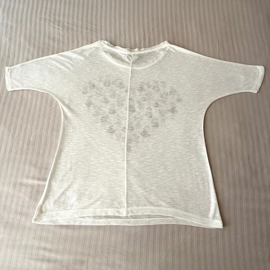 بلوز لطیف stradivarius