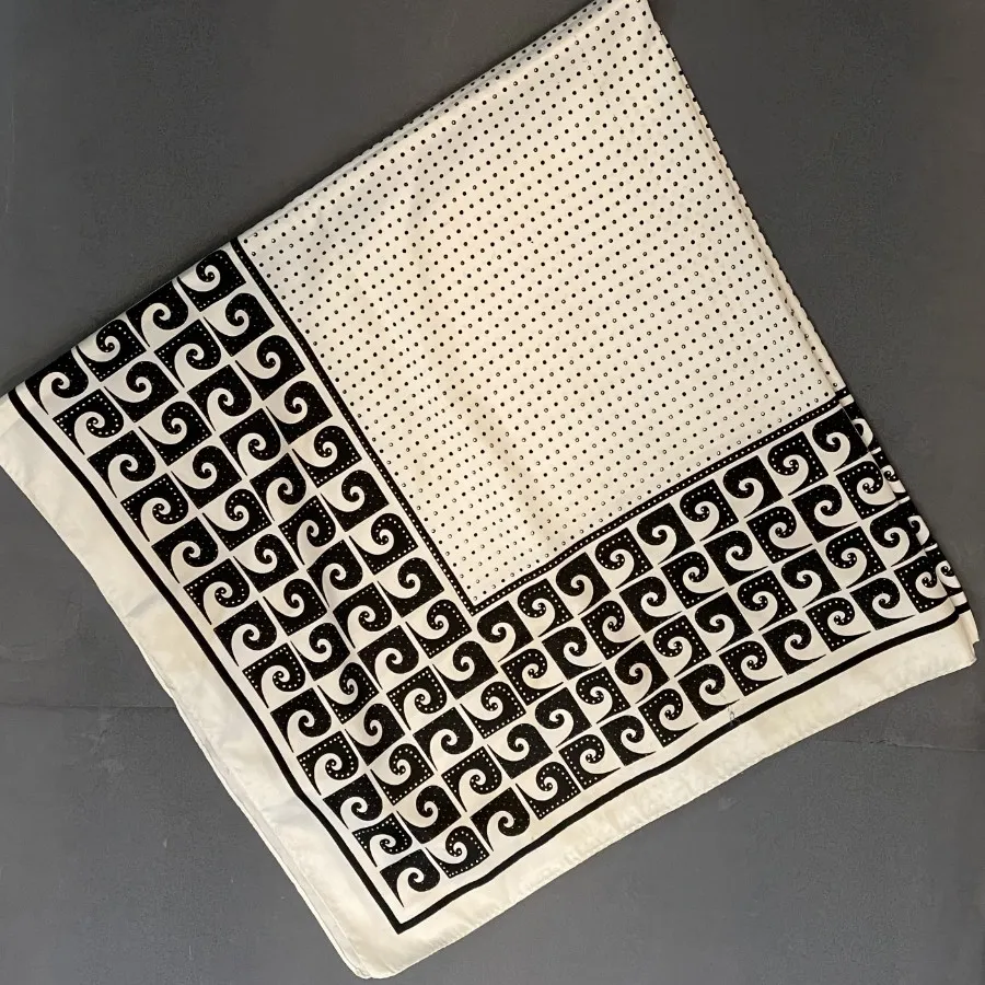 اسکارف شیک وارداتی