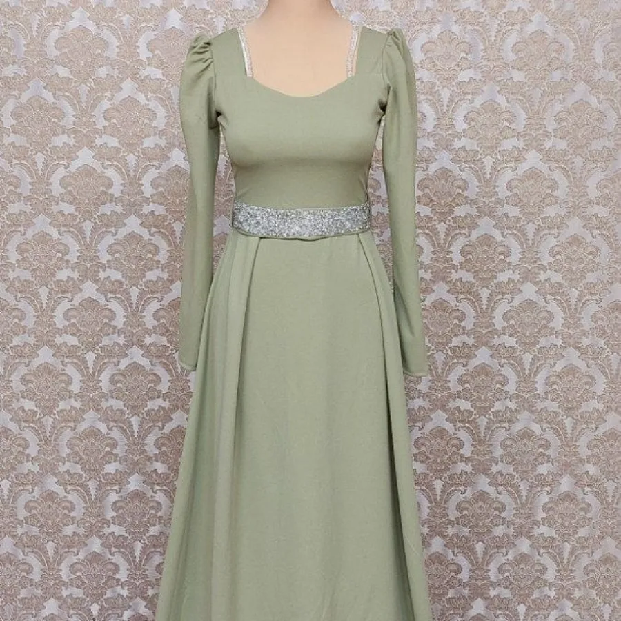 پیراهن بلند