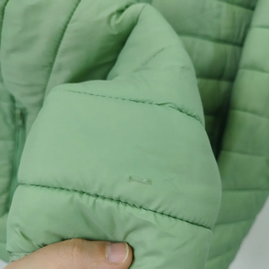 کاپشن جین وست