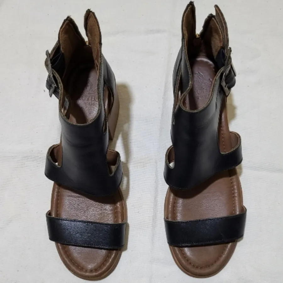 صندل چرم کاکتوس