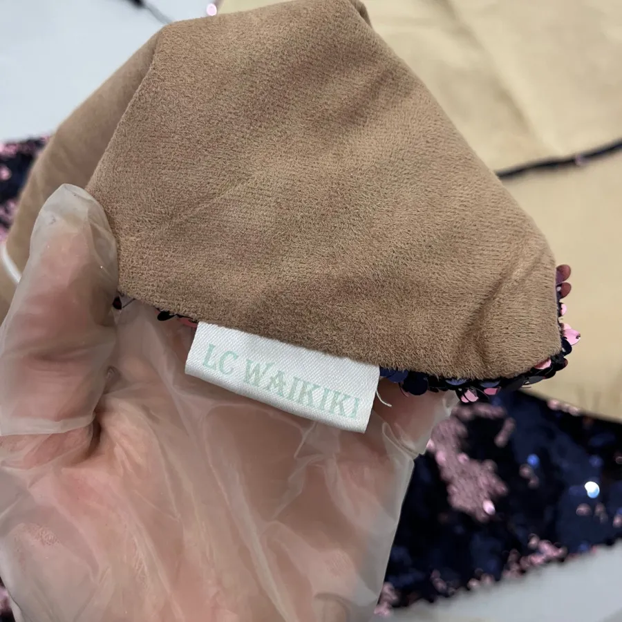 رومیزی و کوسن lc waikiki