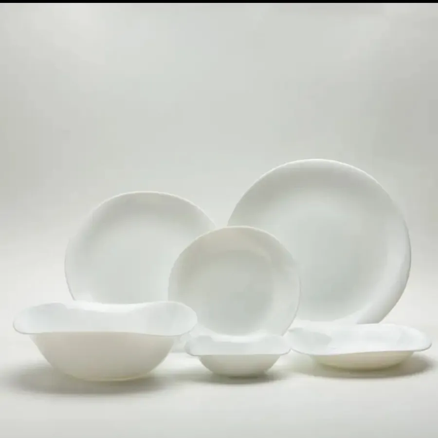 سرویس غذاخوری 26پارچه گلد