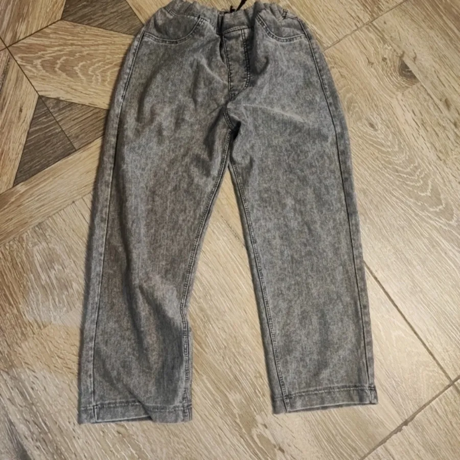 شلوار جین کاغذی بچگانه